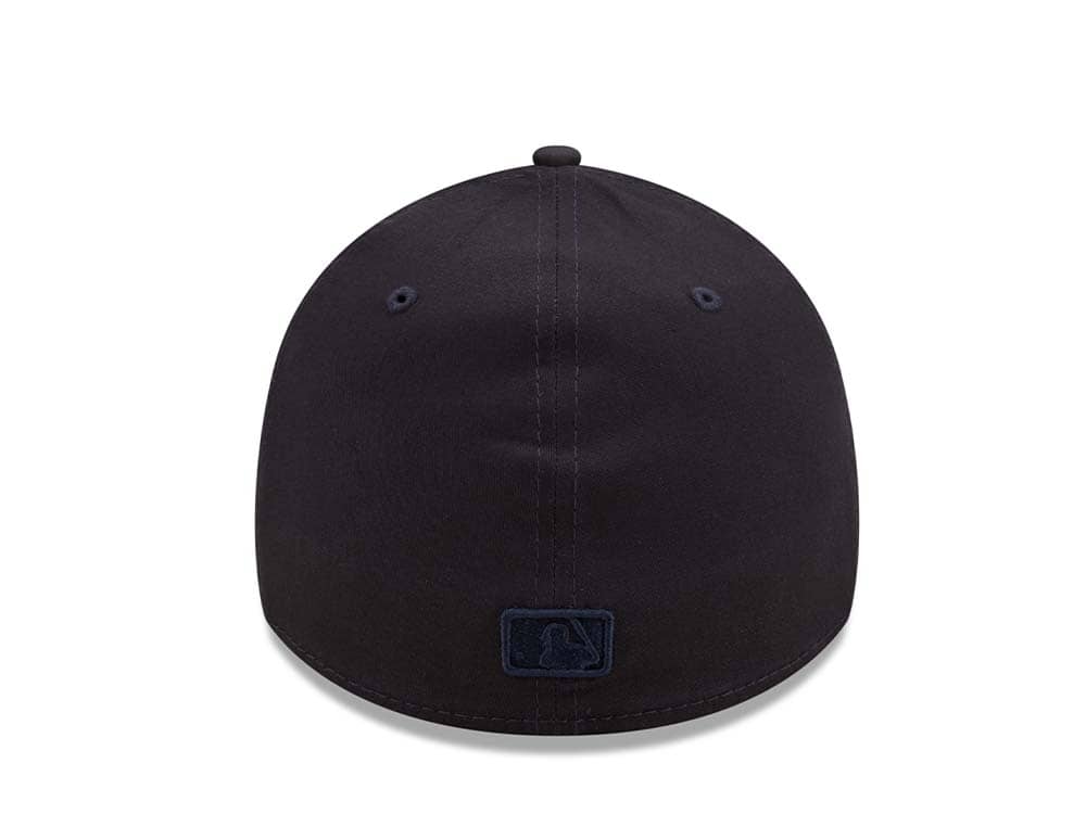 New Era New York Yankees League Essential Navy 39Thirty Stretch Cap