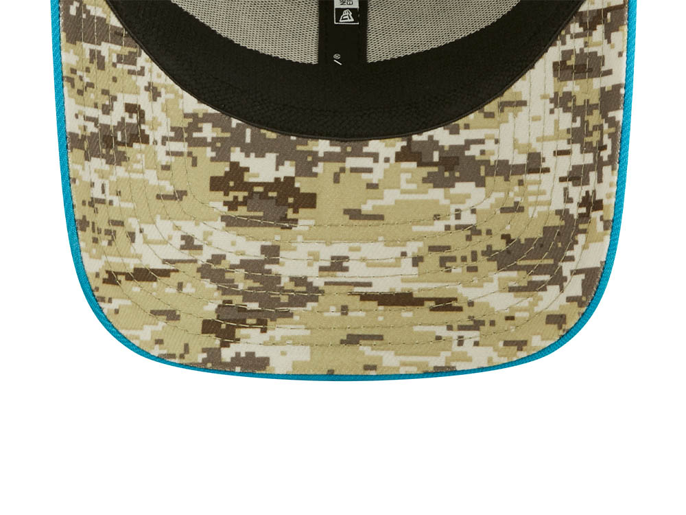 New Era Carolina Panthers Salute to Service 2022 39Thirty Stretch Cap
