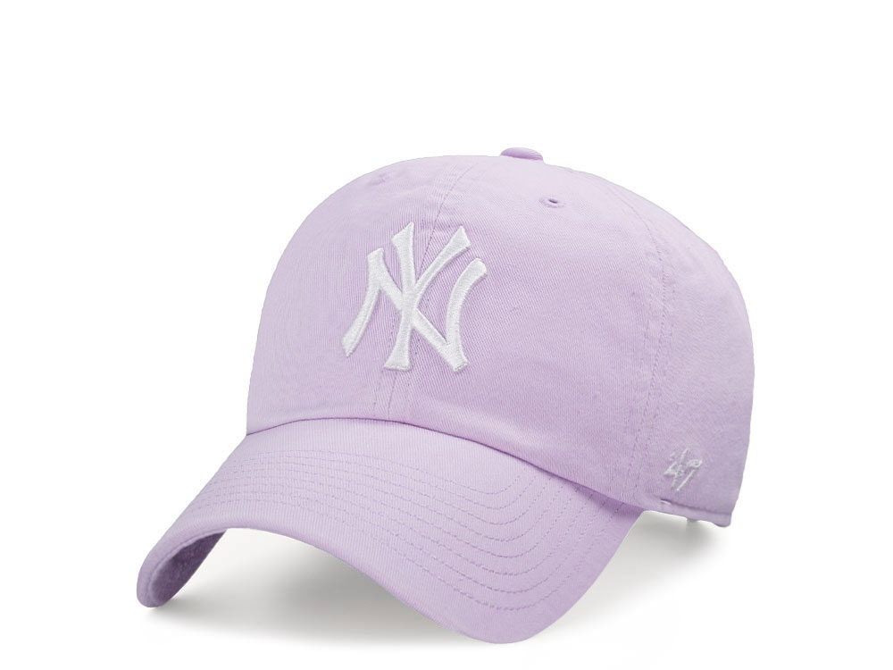 47Brand New York Yankees Cosmos Logo Clean up Strapback Cap