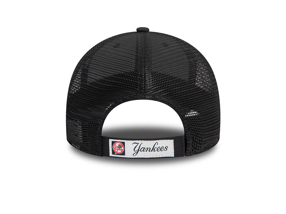 New Era New York Yankees Navy Trucker 9Forty Strapback Cap