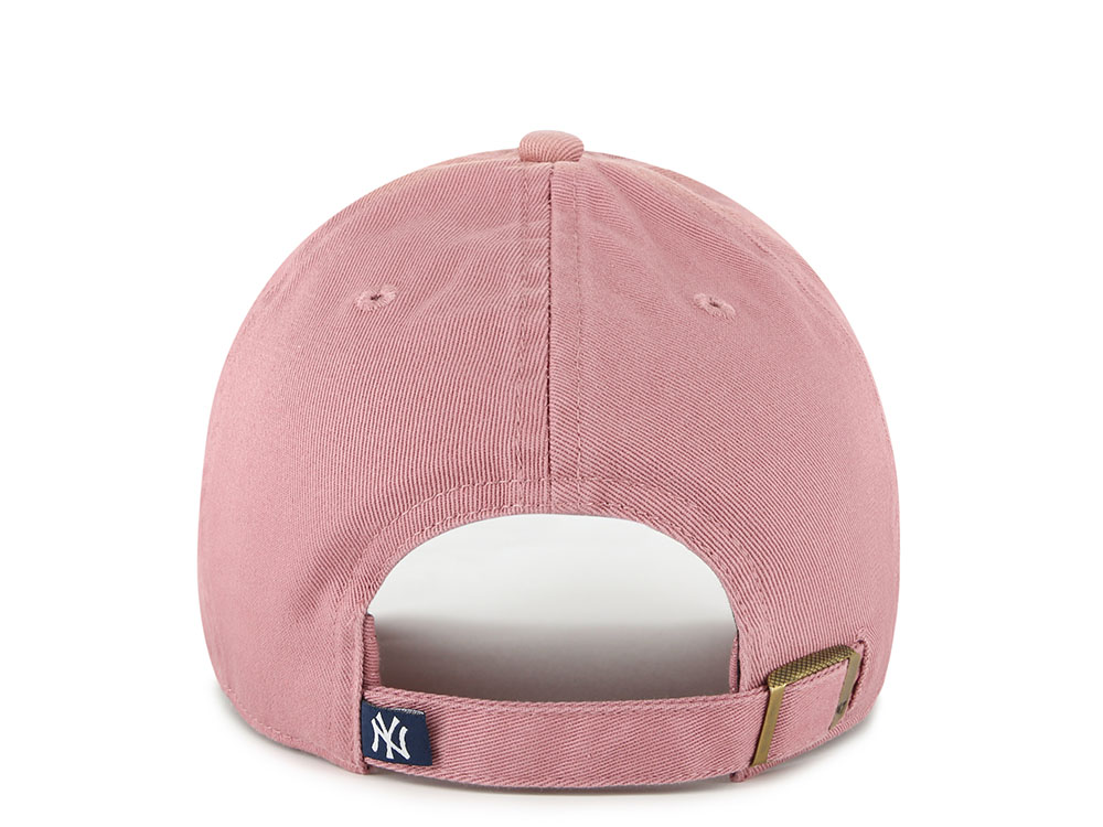 47 Brand New York Yankees Mauve Clean Up Strapback Cap