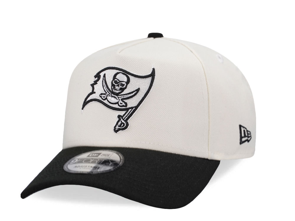 New Era Tampa Bay Buccaneers Classic Chrome Two Tone Edition 9Forty A Frame Snapback Cap