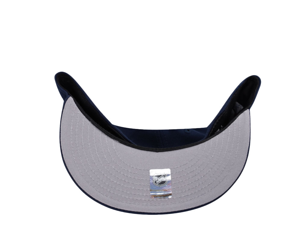 New Era Seattle Kraken Winter Classic 2024 Oceanblue Metallic Edition 59Fifty Fitted Cap