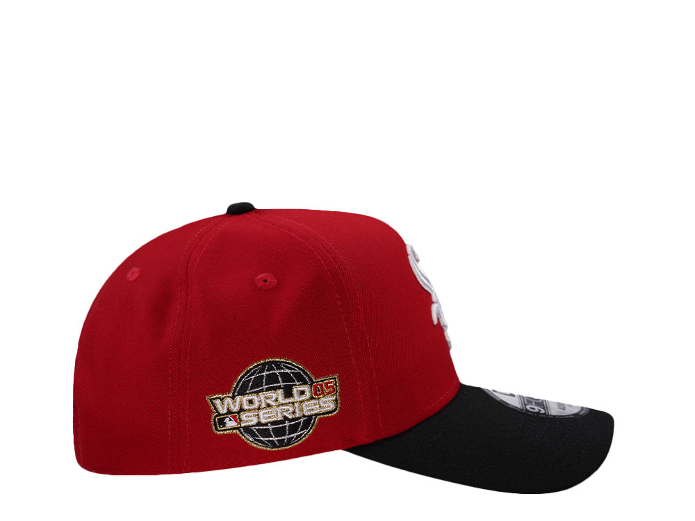 New Era Chicago White Sox World Series 2005 Scarlet Two Tone Edition 9Forty A Frame Snapback Cap