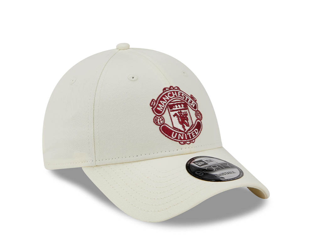 New Era Manchester United Seasonal Off White 9Forty Strapback Cap