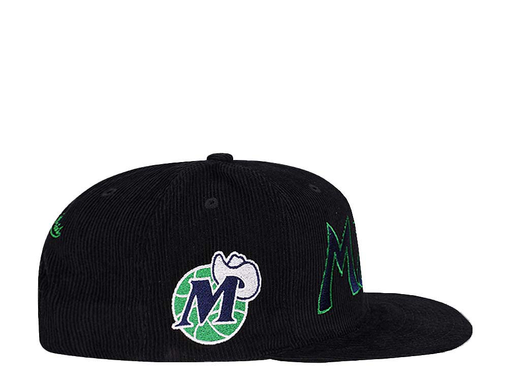 Mitchell & Ness Dallas Mavericks Cord Script Hardwood Classic Snapback Cap