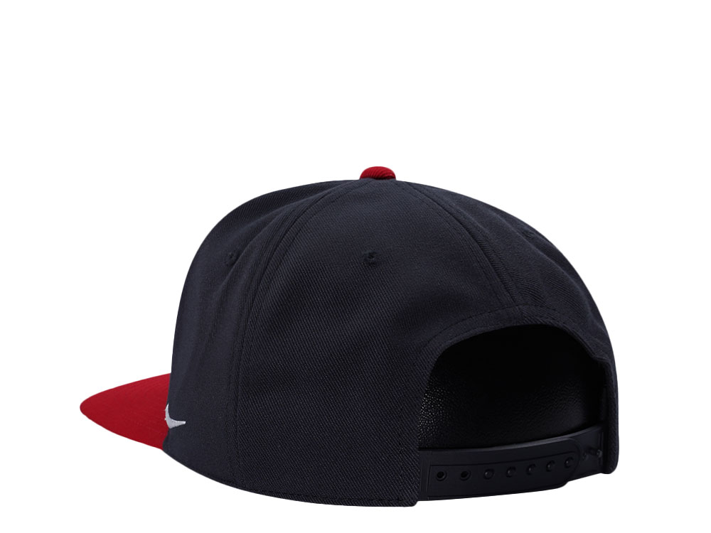 Nike Boston Red Sox Dri-Fit Pro Black Two Tone Edition Snapback Cap
