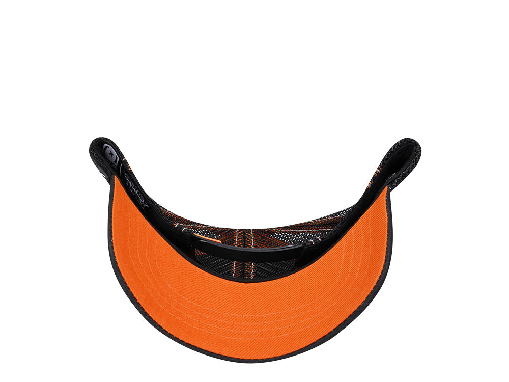 Capslab Looney Tunes Bugs Bunny Sky Trucker Snapback Cap