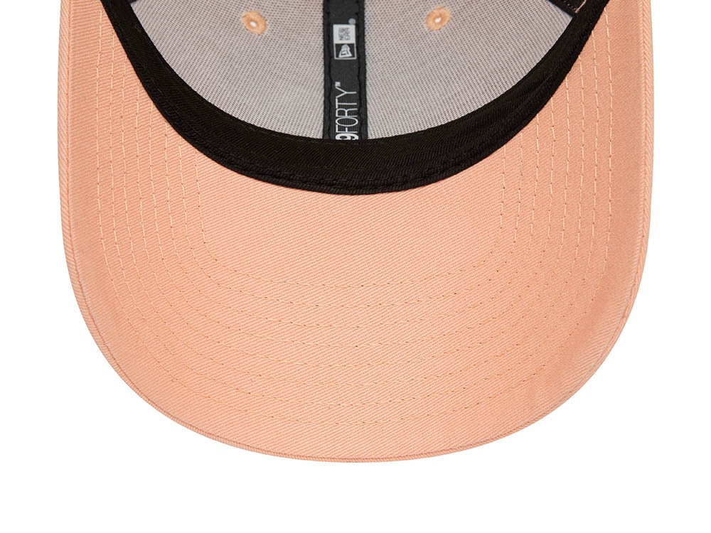New Era AC Milan Pink Seasonal 9Forty Strapback Cap