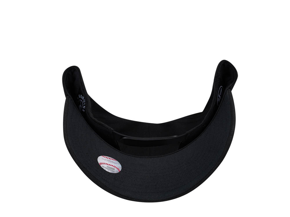 47Brand New York Yankees Black MVP Snapback Cap