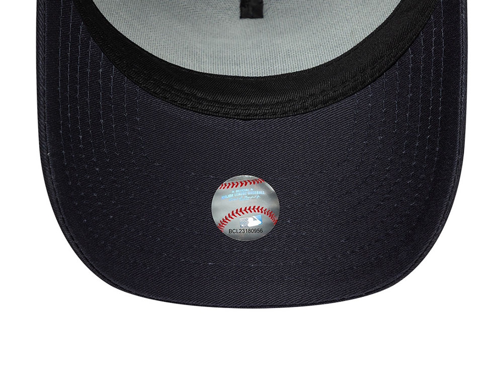 New Era New York Yankees League Essential Navy Prime Edition 9Forty A Frame Snapback Cap
