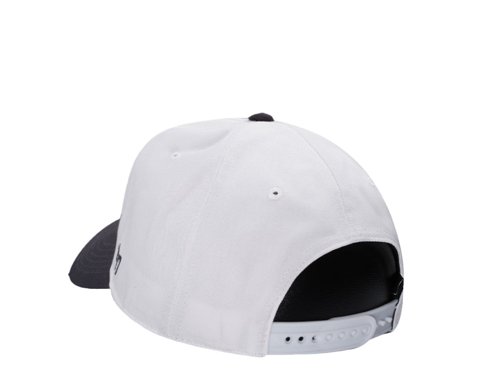 47Brand Chicago White Sox World Series 2005 White Arch Champions Hitch Snapback Cap