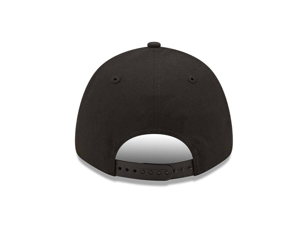 New Era Chicago Bulls Monochrome Black 9Forty Snapback Cap