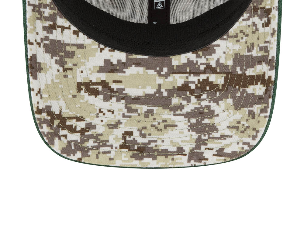 New Era Green Bay Packers Salute to Service 2022 39Thirty Stretch Cap