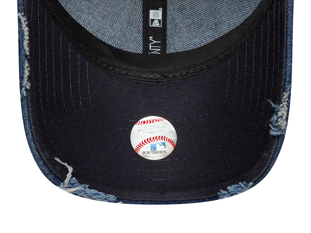 New Era New York Yankees Denim Distress Navy 9Twenty Strapback Cap