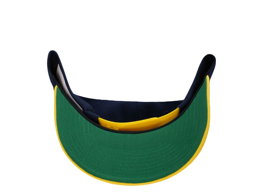 Mitchell & Ness Michigan Wolverines Pro Crown Fit Navy Snapback Cap