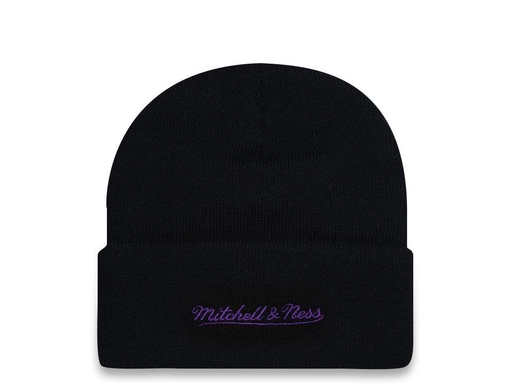 Mitchell & Ness Milwaukee Bucks Team Logo Knit