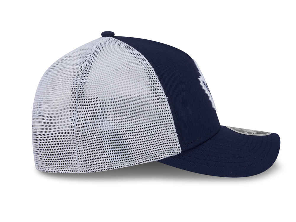 New Era Toronto Maple Leafs Official Team Color Edition 9Forty M Crown A Frame Trucker Snapback Cap