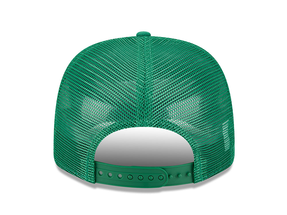 New Era Philadelphia Eagles Green Edition 9Seventy Trucker Snapback Cap