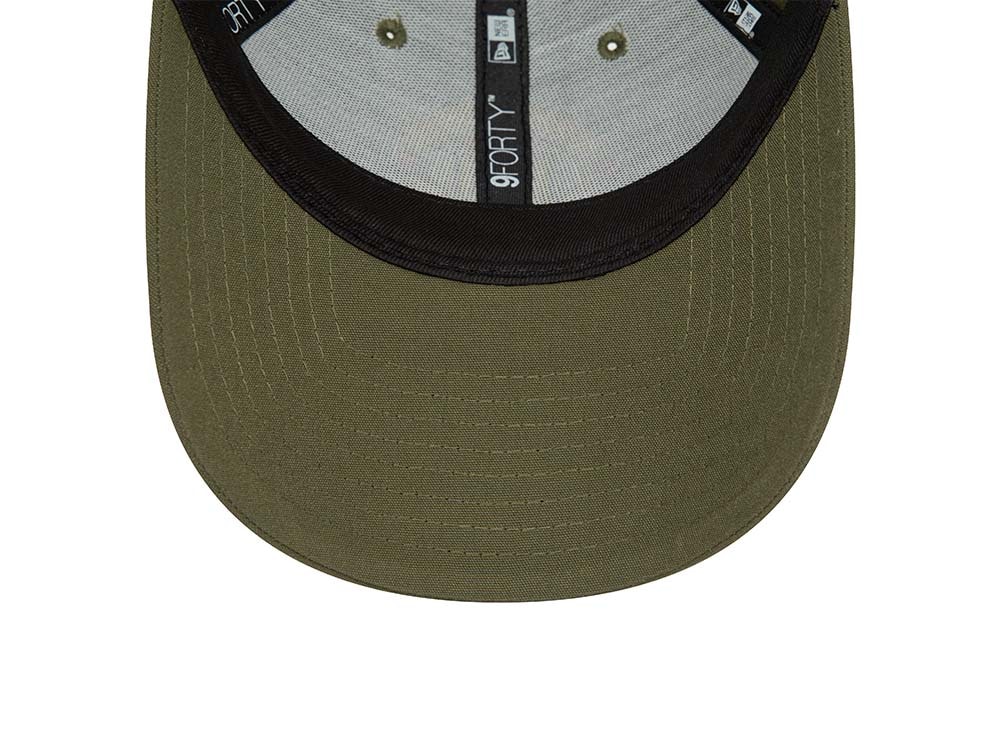 New Era Manchester United Seasonal Pop 9Forty Strapback Cap