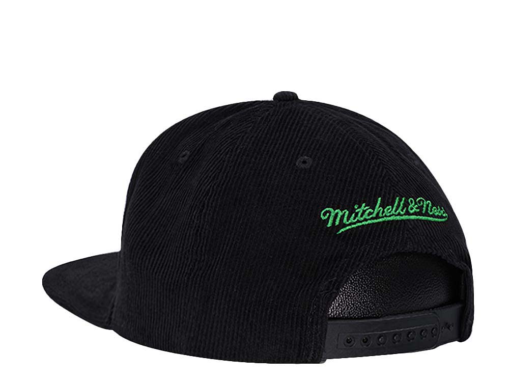 Mitchell & Ness Dallas Mavericks Cord Script Hardwood Classic Snapback Cap