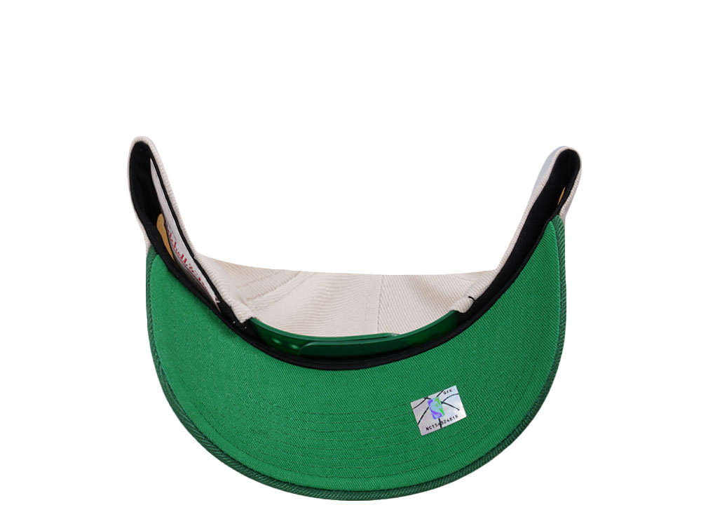 Mitchell & Ness Milwaukee Bucks Chrome Two Tone Pro Crown Fit Snapback Cap