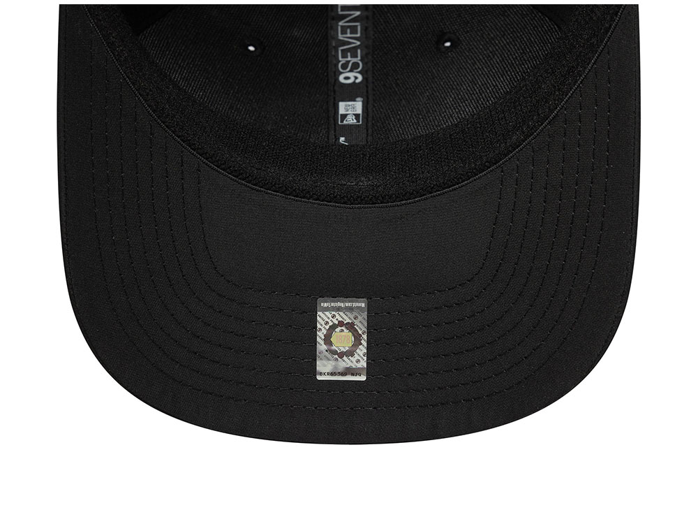 New Era Manchester United FC Black 9Seventy Snapback Cap