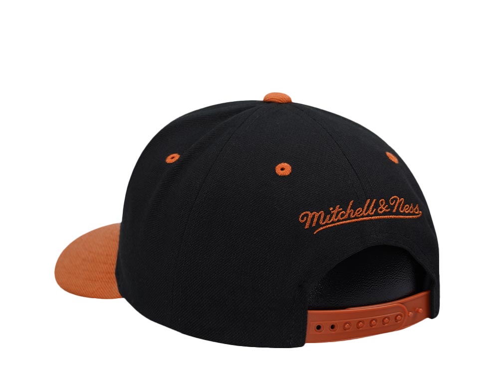 Mitchell & Ness University of Texas Longhorns Pro Crown Fit Snapback Cap