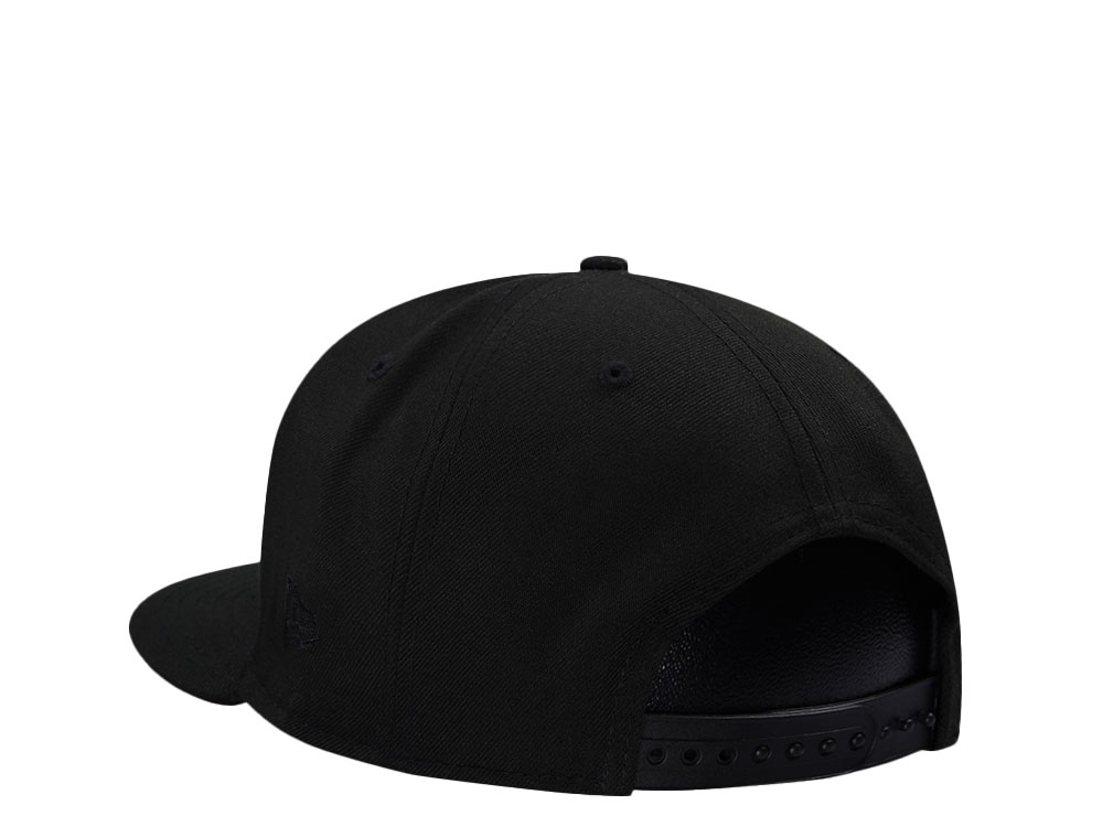 New Era Oakland Raiders Black Script Edition 9Fifty Snapback Cap