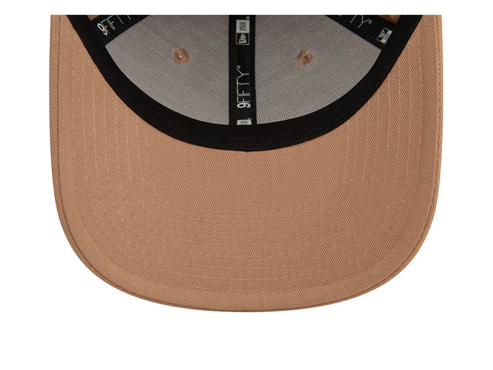 New Era Red Bull Racing Beige 9Fifty Original Fit Snapback Cap