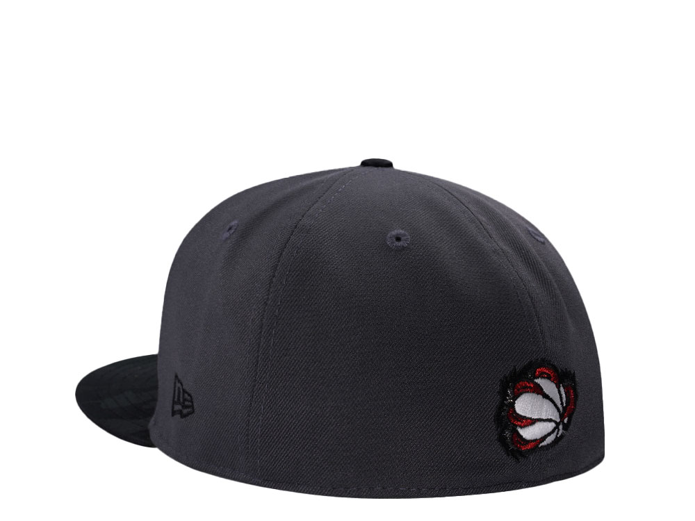New Era Vancouver Grizzlies 30 Seasons Dark Gray Glow In The Dark Moon Edition 59Fifty Fitted Cap