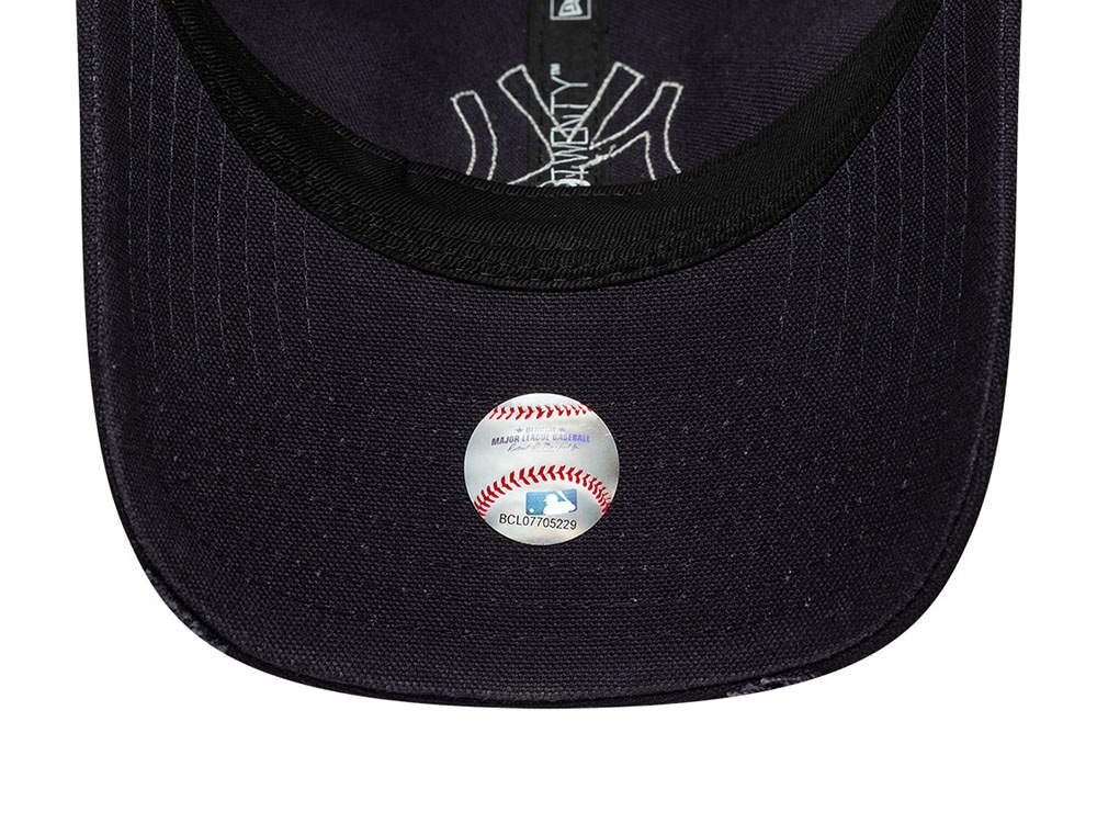 New Era New York Yankees Distressed Navy Edition 9Twenty Womens Trucker Strapback Cap